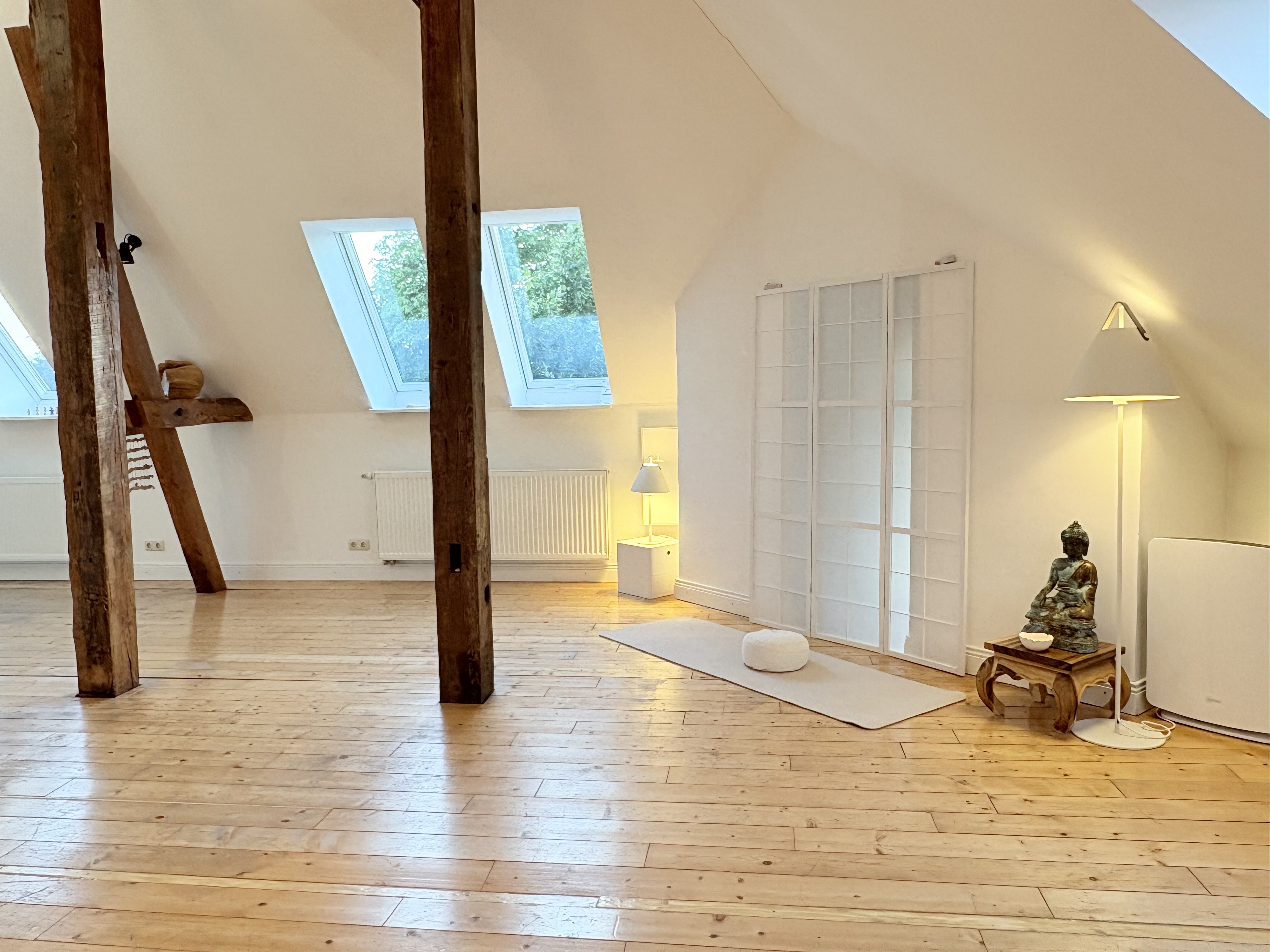 Yoga - simply yoga Yogaraum Kellinghusen - simply yoga - Susanne Giebler