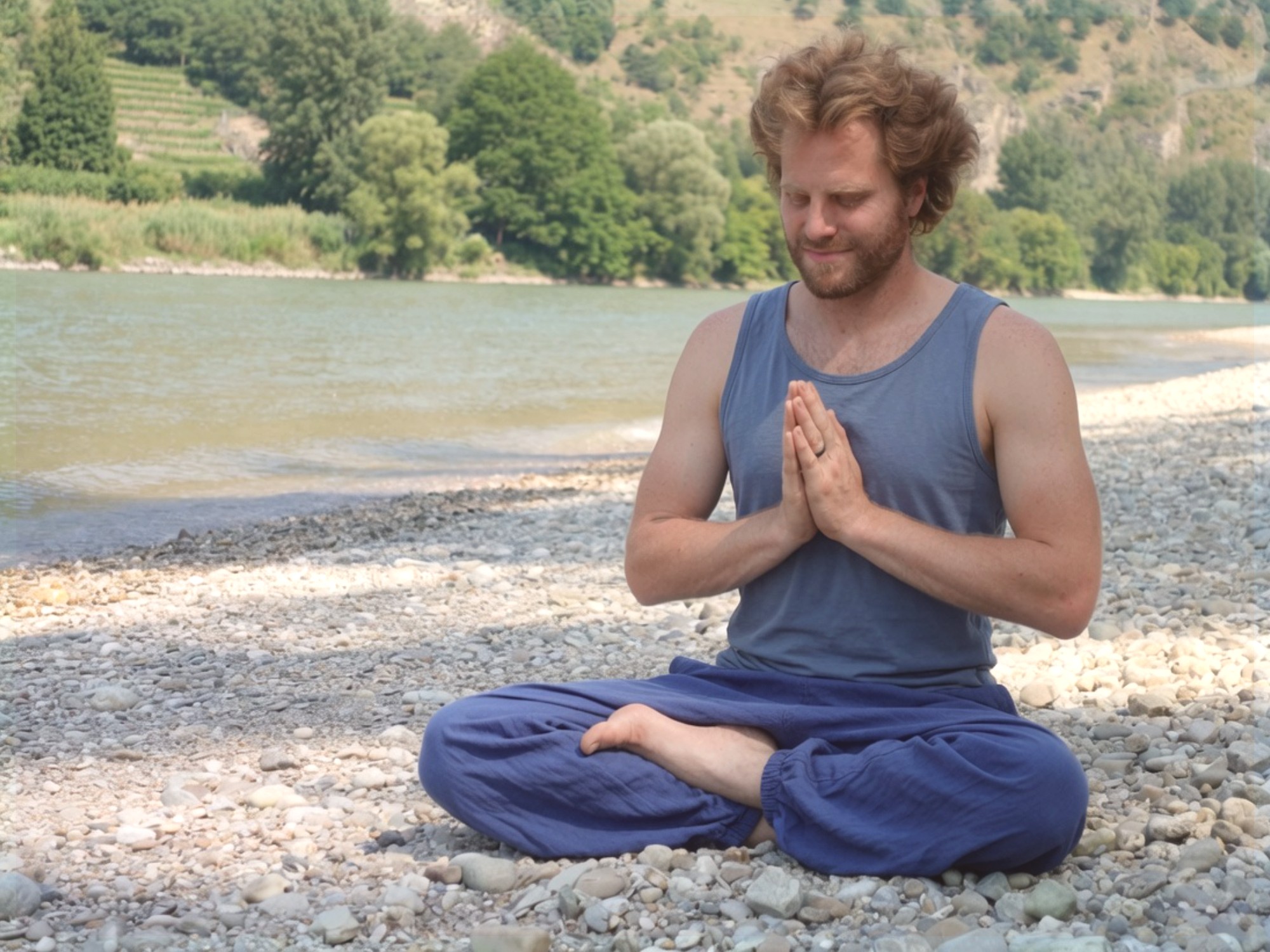 Yoga - Yoga am Strand Donau - Matsya Yoga