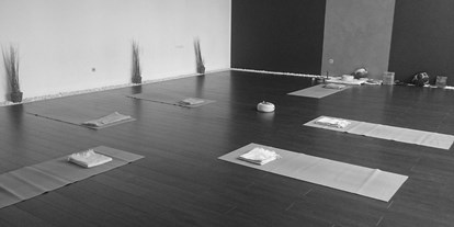 Yoga course - Kurssprache: Deutsch - Dortmund Brackel - Ruheraum - Swen Tammen