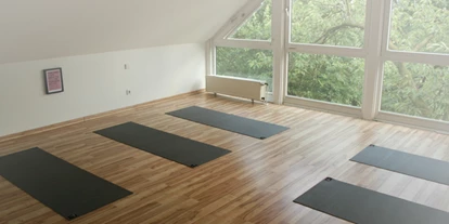 Yogakurs - Kurse für bestimmte Zielgruppen: Kurse nur für Männer - Deutschland - Yoga-Raum - Margarete Krebs
