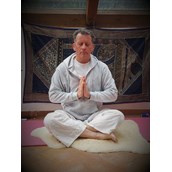Yoga - Ulrich Hampel / Kundalini Yoga Langwaden