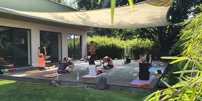 Yoga course - Kurse mit Förderung durch Krankenkassen - Saxony - wir bieten Yoga und Pilatesklassen und sind von den Krankenkassen zertifiziert. - Ulrike Göpelt Balancestudio