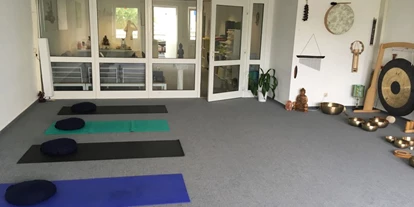Yoga course - Kurse mit Förderung durch Krankenkassen - Berlin-Stadt Bezirk Reinickendorf - Heike Danker