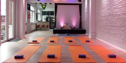 Yoga course - geeignet für: Anfänger - Budenheim - In diesen Räumen des Studio ZR6 kann eine ganz besondere Atmosphäre entstehen. - just YOGA - Peer Baldamus