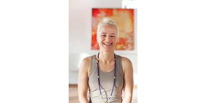 Yogakurs - spezielle Yogaangebote: Yogatherapie - Rüsselsheim - BE YOGI - Yoga mit Beate Laudien