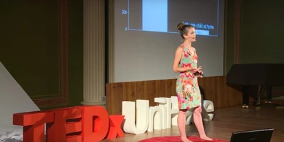 Yoga course - Ambiente: Gemütlich - Berlin-Stadt Treptow - Karma-Yoga: TEDxTalk at Uni Halle: Why children should be allowed to die at home https://www.youtube.com/watch?v=Q4APz_dlaPk
 - Isabel Parvati / Mindful Yoga Berlin