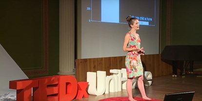 Yogakurs - Karma-Yoga: TEDxTalk at Uni Halle: Why children should be allowed to die at home https://www.youtube.com/watch?v=Q4APz_dlaPk
 - Isabel Parvati / Mindful Yoga Berlin