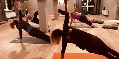Yoga course - Kurse für bestimmte Zielgruppen: Kurse für Jugendliche - Köln, Bonn, Eifel ... - FLOWYOGA.LIFESTYLE