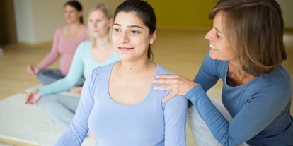 Yoga course - Kurssprache: Englisch - Lower Saxony - Janina Bäder (Atma Hari Kaur)