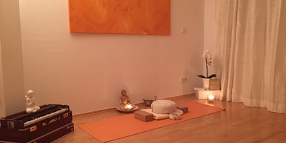 Yogakurs - München Ludwigsvorstadt-Isarvorstadt - Hatha Yoga von den Krankenkassen zertifiziert in Schwabing  - Martina Hiltl