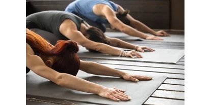 Yogakurs - geeignet für: Anfänger - Leben in Balance 
das mobile Yoga-Studio für
KÖRPER, GEIST & SEELE mit YogaRosa Di Gaudio  - Rosa Di Gaudio | YogaRosa