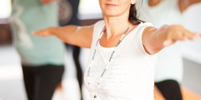 Yogakurs - vorhandenes Yogazubehör: Sitz- / Meditationskissen - Sachsen - Bewegung - Yoga.Raum Auerbach Anke Löser