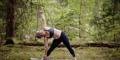 Yogakurs - Kurse für bestimmte Zielgruppen: Momentan keine speziellen Angebote - Yoga ist für alle da! Man muss nicht super schlank oder beweglich sein um Yoga zu üben. :) - Christine Raab