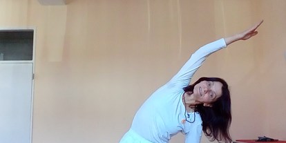 Yoga course - vorhandenes Yogazubehör: Yogablöcke - Hessen Süd - Ursula Owens