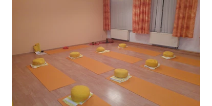 Yoga course - geeignet für: Dickere Menschen - Thüringen Süd - Der Kursraum in der Alten Schule von innen - Sananda Daniela Albrecht-Eckardt