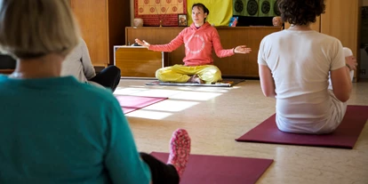 Yogakurs - geeignet für: Ältere Menschen - Yoga in Reitwein