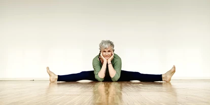 Yoga course - geeignet für: Anfänger - Brigitte Zehethofer