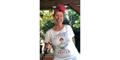 Yogakurs - vorhandenes Yogazubehör: Yogagurte - So ist es. 😍😍 - YogaSeeleLeben