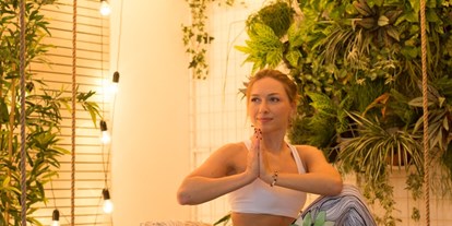 Yoga course - Kurssprache: Englisch - Lower Saxony - Evgeniia (Eva) Surkova