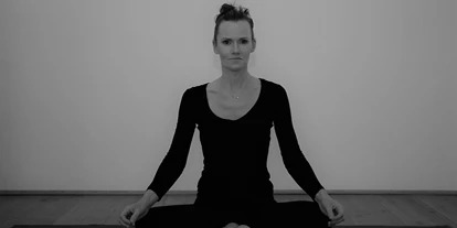 Yoga course - vorhandenes Yogazubehör: Decken - Bielefeld Mitte - Yogameditation Bielefeld, online - Yoga Nidra