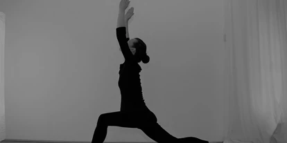 Yoga course - Kurssprache: Deutsch - Steinhagen (Gütersloh) - Anjaneyasana - Yoga Nidra