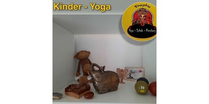 Yoga course - Ausstattung: Yogashop - Oberbayern - Yogagarten / Yogaschule Penzberg Bernhard und Christine Götzl