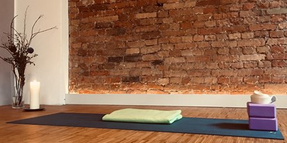 Yogakurs - spezielle Yogaangebote: Yogatherapie - Berlin-Stadt Neukölln - Studio 108 Judith Mateffy