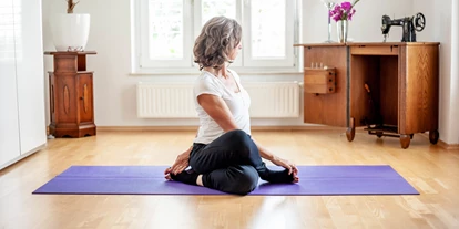 Yoga course - geeignet für: Anfänger - Kainbach - In Balance Yoga in Graz by Andrea Finus - bringt Yoga ins Haus