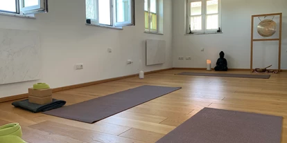 Yoga course - Yogastudio - Neubeuern - Yoga für Körper und Geist
