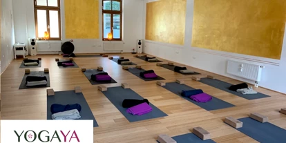 Yoga course - Kurssprache: Deutsch - Köln Kalk - YogaYa Claudia und Michael Wiese