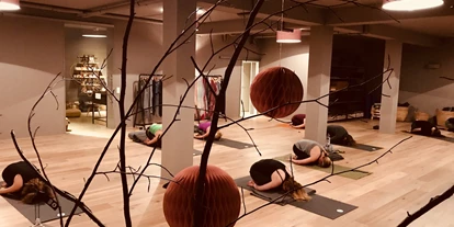 Yogakurs - Art der Yogakurse: Offene Kurse (Einstieg jederzeit möglich) - Hagen Hagen-Mitte - FLOWyoga.lifestyle