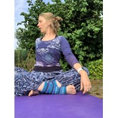Yoga - Yoga draußen Sommer 2021  - Yoga By Karo - Karoline Borth