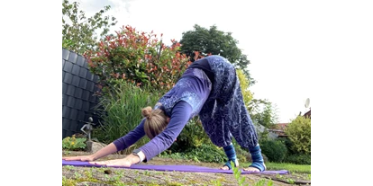 Yoga course - vorhandenes Yogazubehör: Decken - Bad Lippspringe - Yoga By Karo - Karoline Borth
