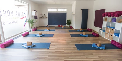 Yoga course - Art der Yogakurse: Offene Kurse (Einstieg jederzeit möglich) - Weserbergland, Harz ... - Lia Sagemann-Przyklenk / Yoga mit Lia in Salzgitter