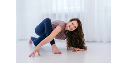 Yogakurs - vorhandenes Yogazubehör: Yogagurte - Berglen - Jasmin Vetter