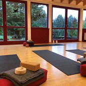 Yoga - Yogaraum  - Zeit für Yoga Cronenberg