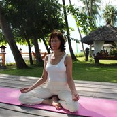 Yoga - https://scontent.xx.fbcdn.net/hphotos-xap1/t31.0-8/s720x720/10010363_1417508998517887_5905724874012563786_o.jpg - Angela Bunk-Meinert, Yoga & Therapie