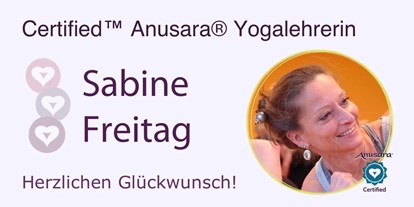Yogakurs - Yogastil: Anusara Yoga - Sabine Freitag / Bewegungsforum