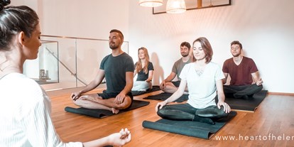 Yoga course - geeignet für: Ältere Menschen - Donauraum - Heartofhelen