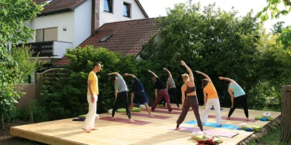 Yogakurs - geeignet für: Ältere Menschen - Barbing - Ekamati Yogazentrum