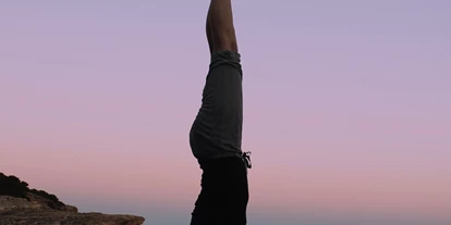 Yogakurs - Kurse für bestimmte Zielgruppen: Kurse für Unternehmen - Altenholz - Yogasession auf Mallorca 
Silke Franßen - KielYoga