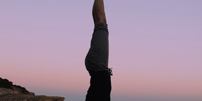 Yogakurs - Kurse für bestimmte Zielgruppen: Kurse für Jugendliche - Schwentinental - Yogasession auf Mallorca 
Silke Franßen - KielYoga