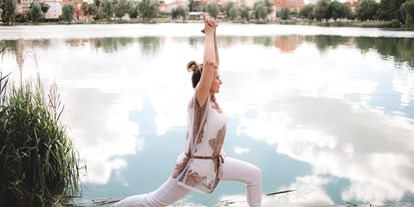 Yoga course - Art der Yogakurse: Offene Kurse (Einstieg jederzeit möglich) - Izabela Brehm / Yoga Monheim