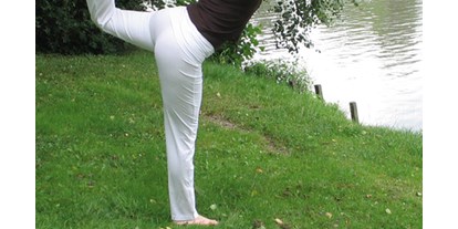 Yogakurs - Ausstattung: Yogabücher - Teutoburger Wald - Yoga für den Rücken