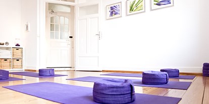 Yogakurs - Kurse mit Förderung durch Krankenkassen - Hessen - Yoga Atelier - Sonja Thomas