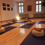 yoga - Unser Yoga-Studio - Studio Yoga - Dein Studio für Yoga in Düsseldorf Benrath