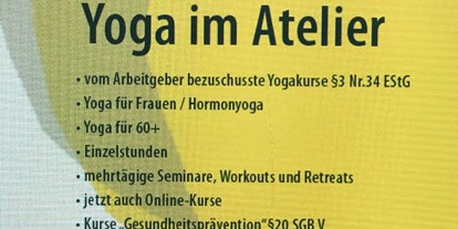 Yogakurs - vorhandenes Yogazubehör: Stühle - Oberbayern - Agnes Schöttl Yogaleben