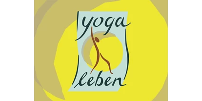 Yoga course - vorhandenes Yogazubehör: Stühle - Germany - Agnes Schöttl Yogaleben