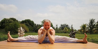 Yoga course - Art der Yogakurse: Offene Kurse (Einstieg jederzeit möglich) - Sampoorna Yoga - Sampoorna Yoga Zentrum Oldenburg
