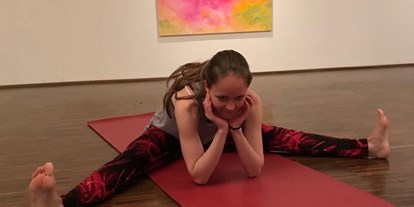 Yogakurs - Art der Yogakurse: Offene Kurse (Einstieg jederzeit möglich) - Sampoorna Yoga Zentrum Oldenburg